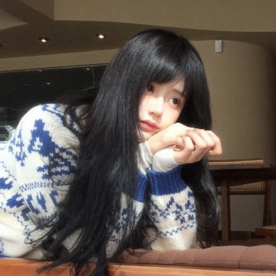 李